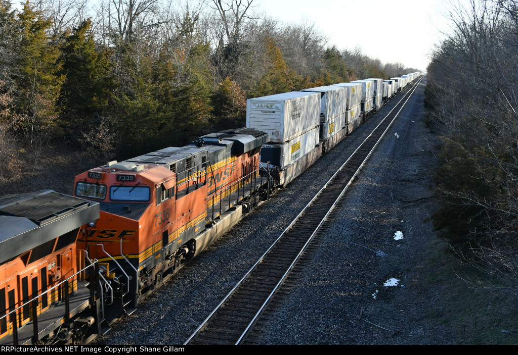 BNSF 7335